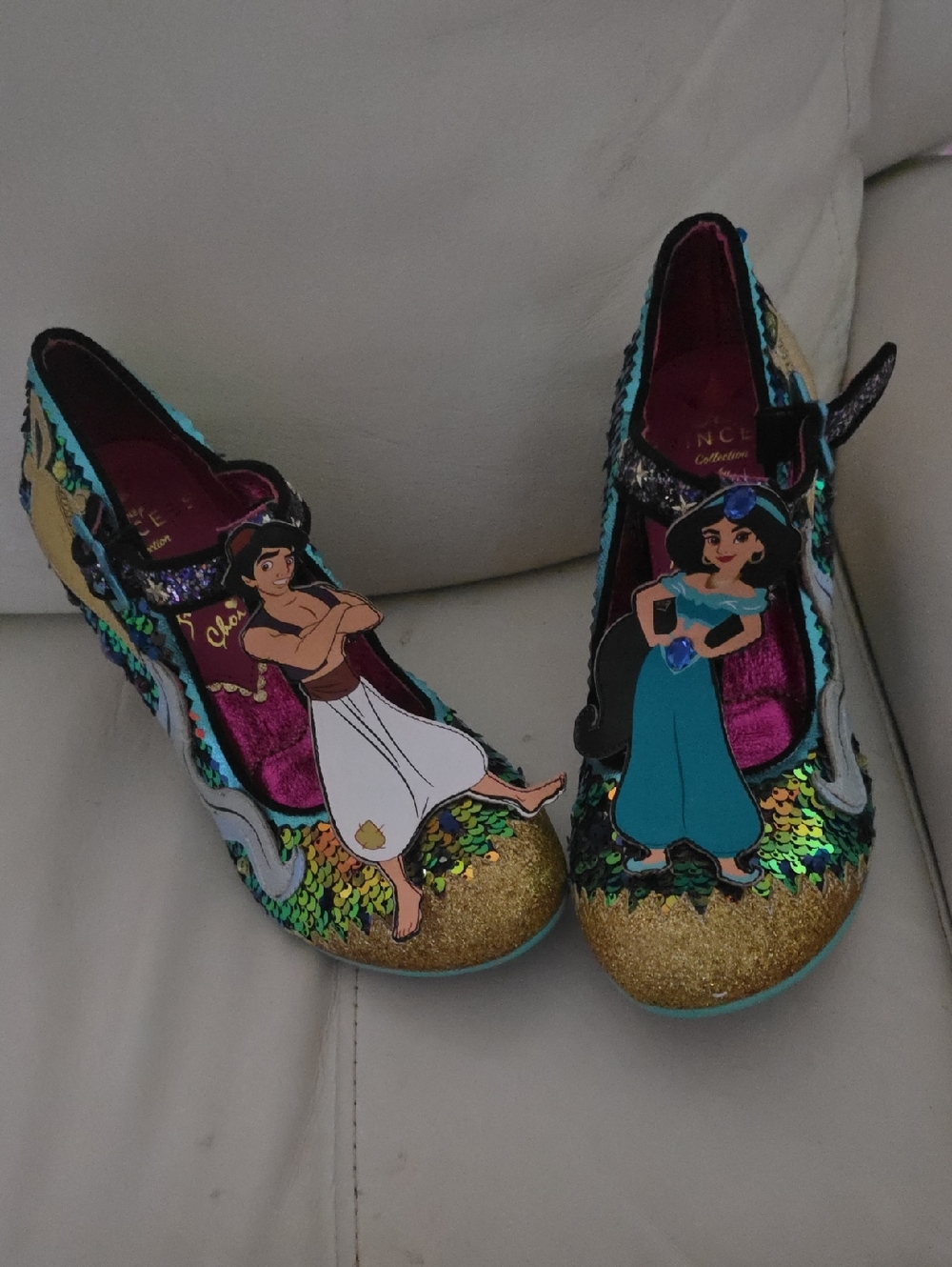 Disney Aladin & Jasmine Shoes Amazing Textures NIB  Size 9